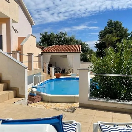 Panous 1 * Rosini